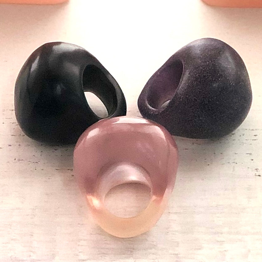 1 ANILLO Piedra 🪨 en Resina Especial