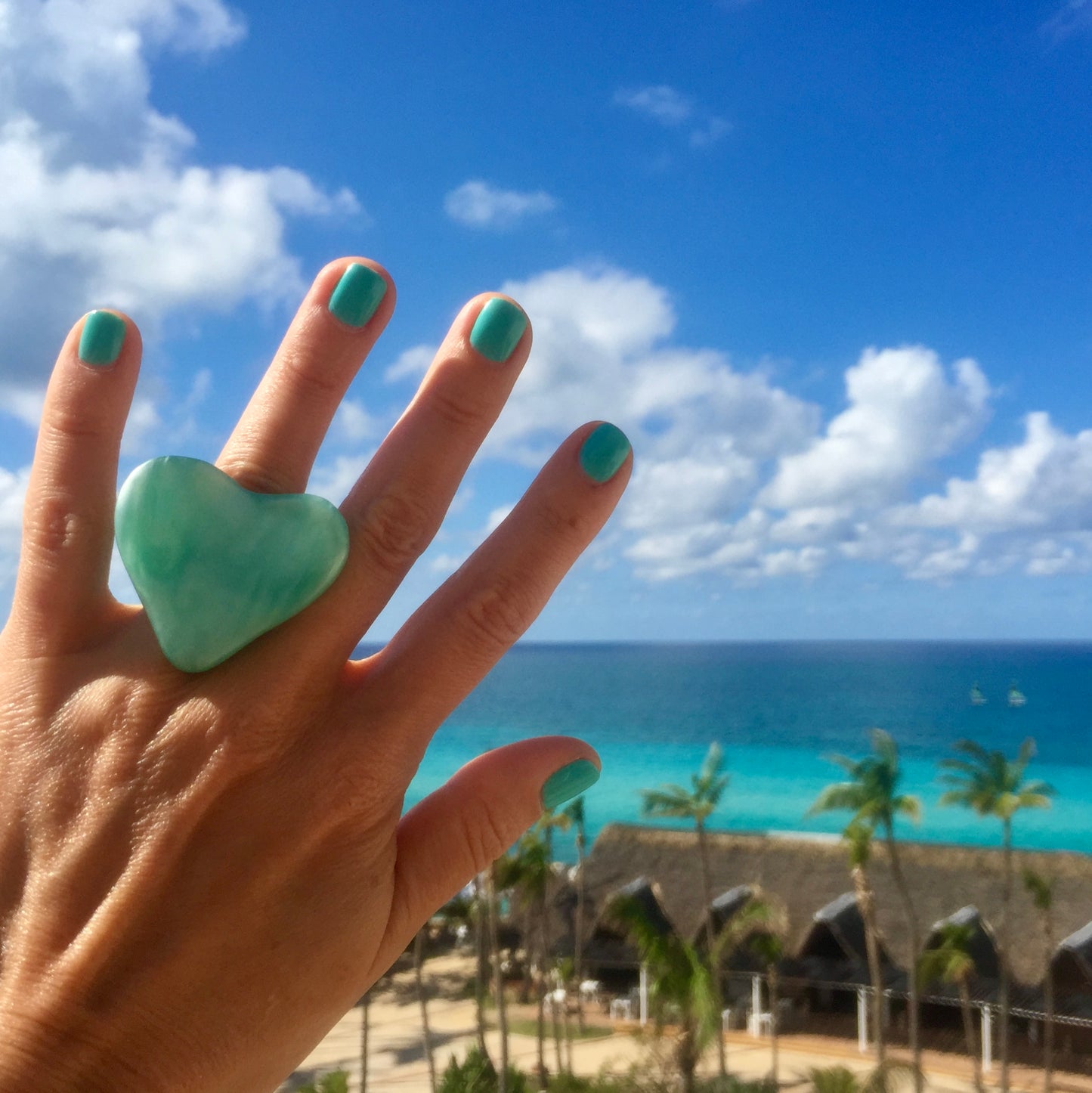 1 ANILLO Corazón ♥️ en Resina Especial