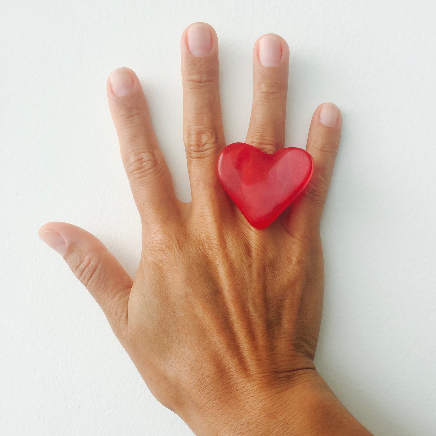 1 ANILLO Corazón ♥️ en Resina Especial