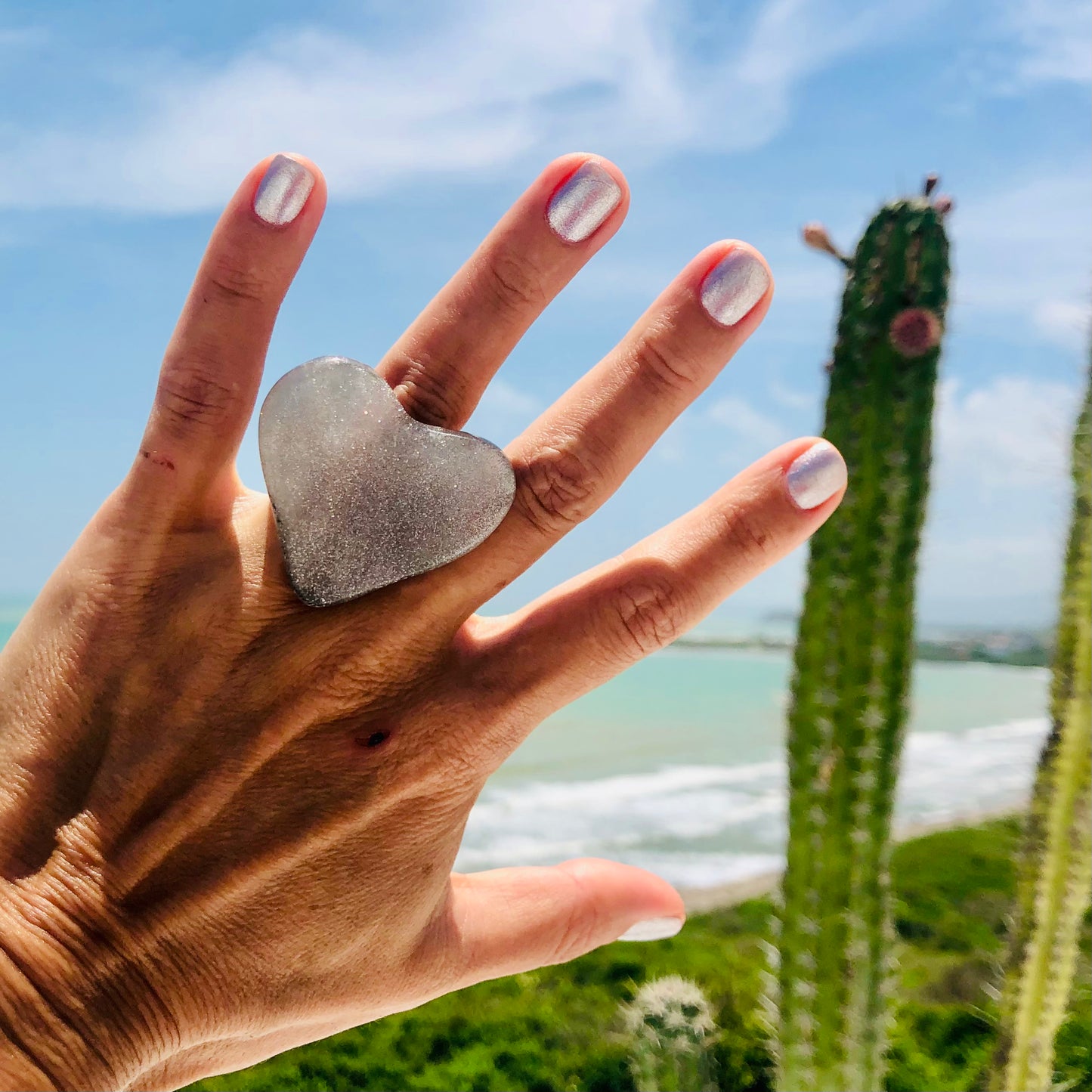 1 ANILLO Corazón ♥️ en Resina Especial