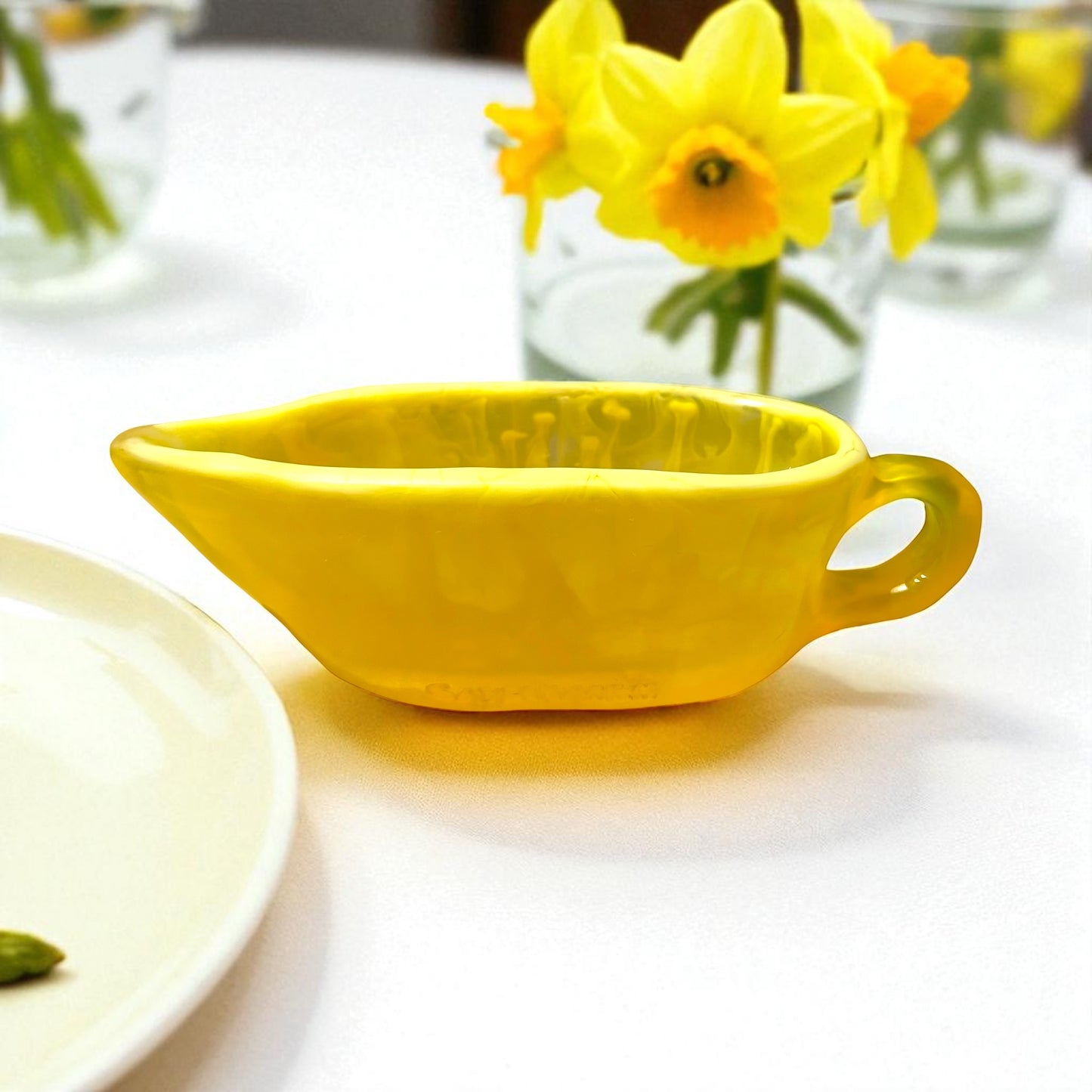 1 JARRA 🫖 Pequeña Salsera en Resina Especial 175 ml.