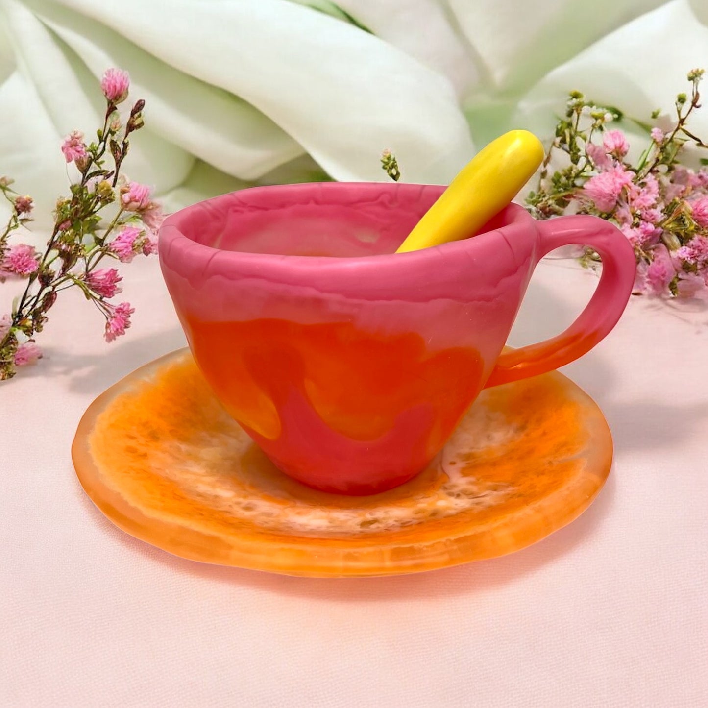 1 POCILLO Grande ☕️ 1 Plato Pequeño + 1 cuchara en Resina Especial 375 ml