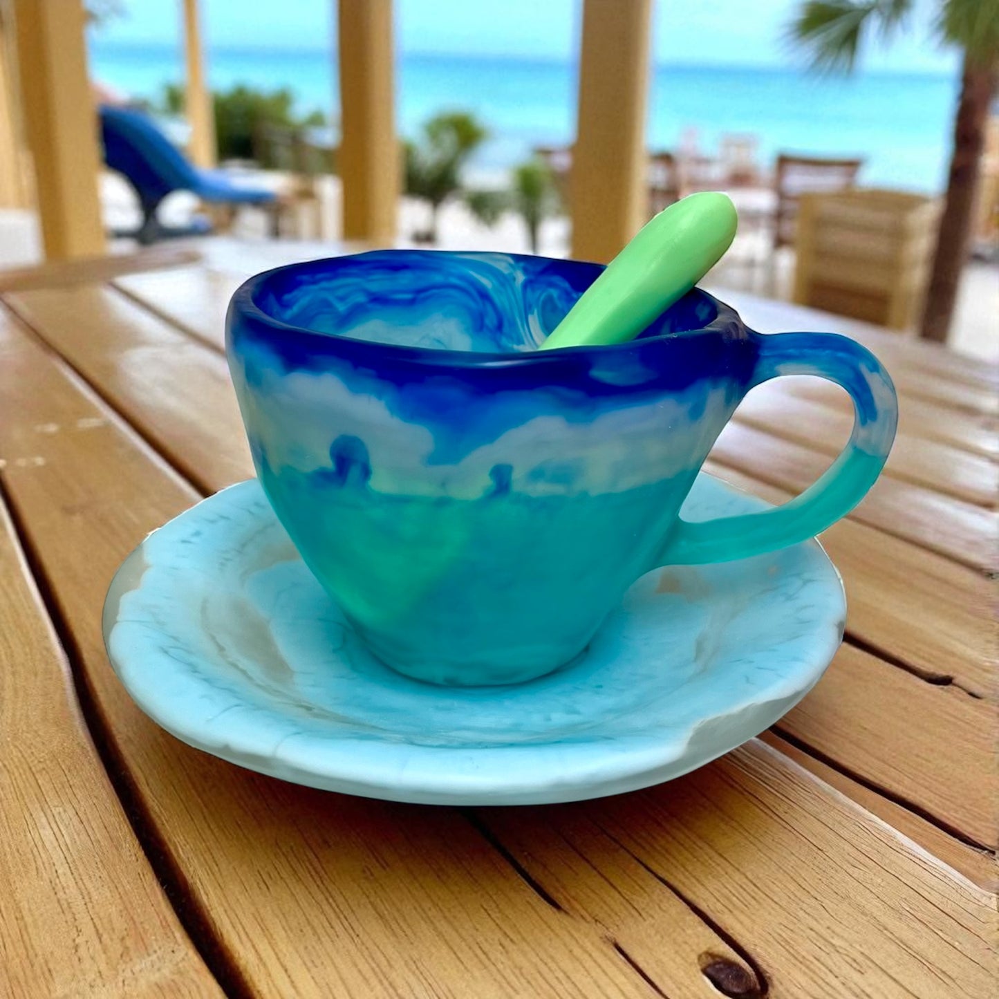 1 POCILLO Grande ☕️ 1 Plato Pequeño + 1 cuchara en Resina Especial 375 ml