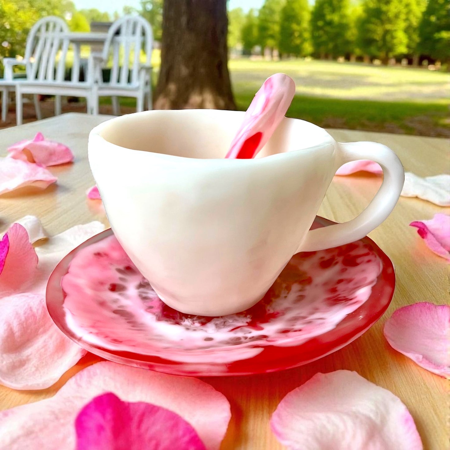 1 POCILLO Grande ☕️ 1 Plato Pequeño + 1 cuchara en Resina Especial 375 ml