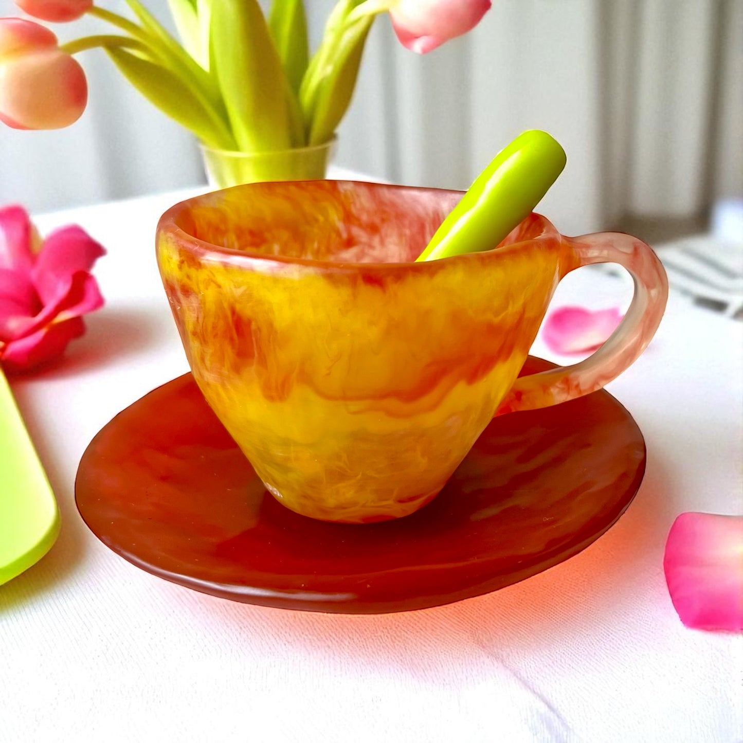 1 POCILLO Grande ☕️ 1 Plato Pequeño + 1 cuchara en Resina Especial 375 ml