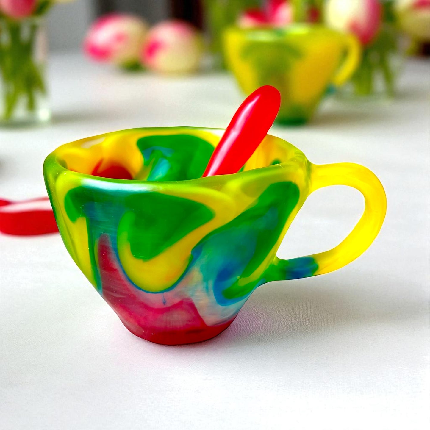 1 POCILLO Grande ☕️ 1 Cuchara en Resina Especial de 375 ml.