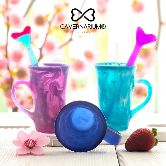 1 POCILLO Mug 🧋 1 Mezclador Corazon en Resina Especial 375 ml