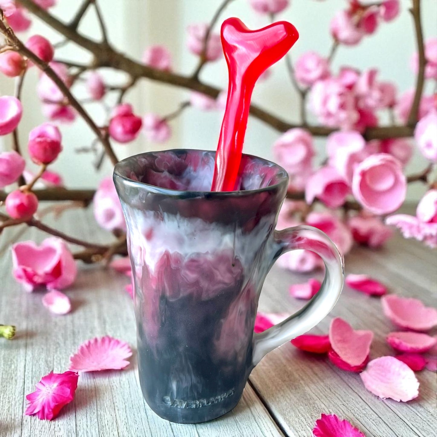 1 POCILLO Mug 🧋 1 Mezclador Corazon en Resina Especial 375 ml