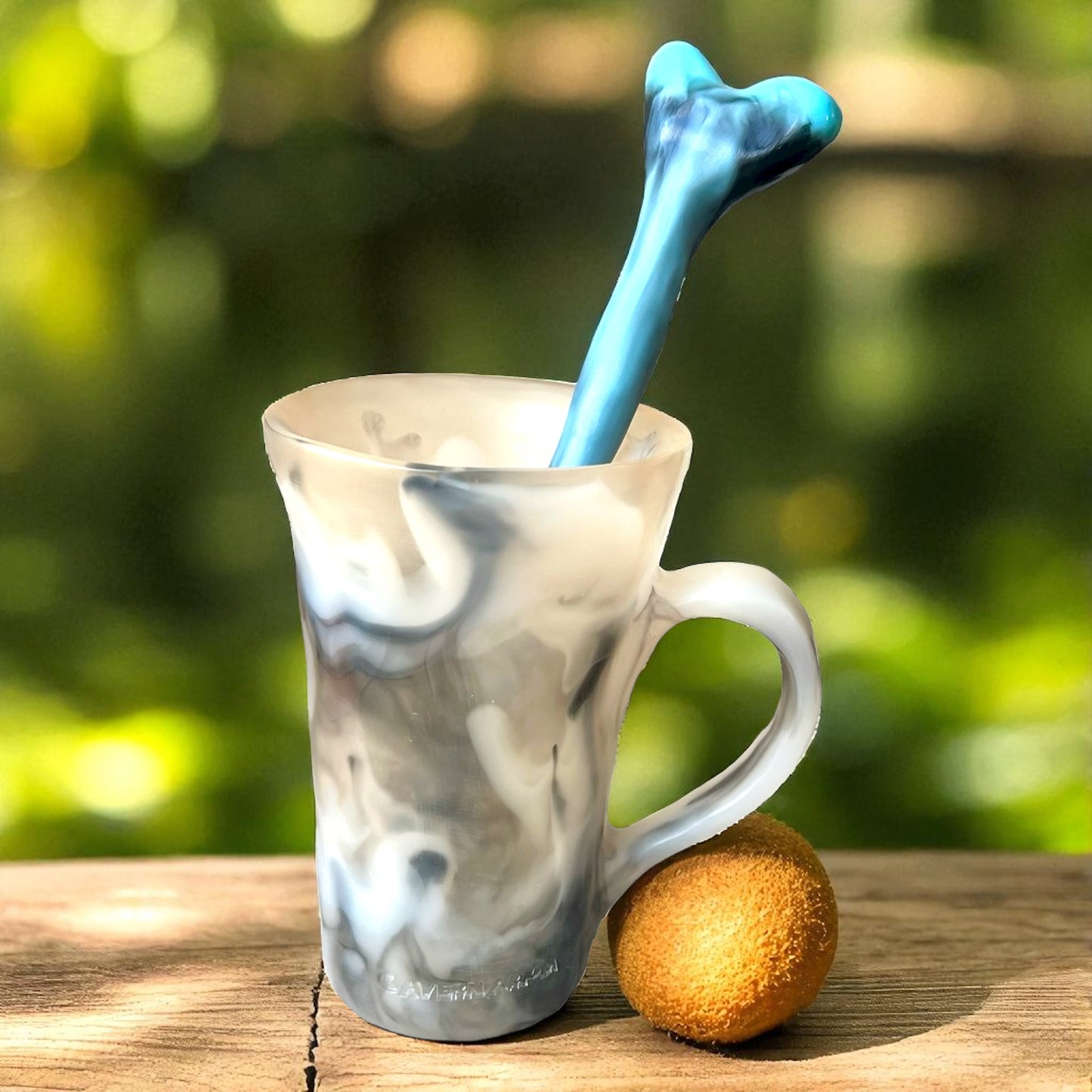 1 POCILLO Mug 🧋 1 Mezclador Corazon en Resina Especial 375 ml