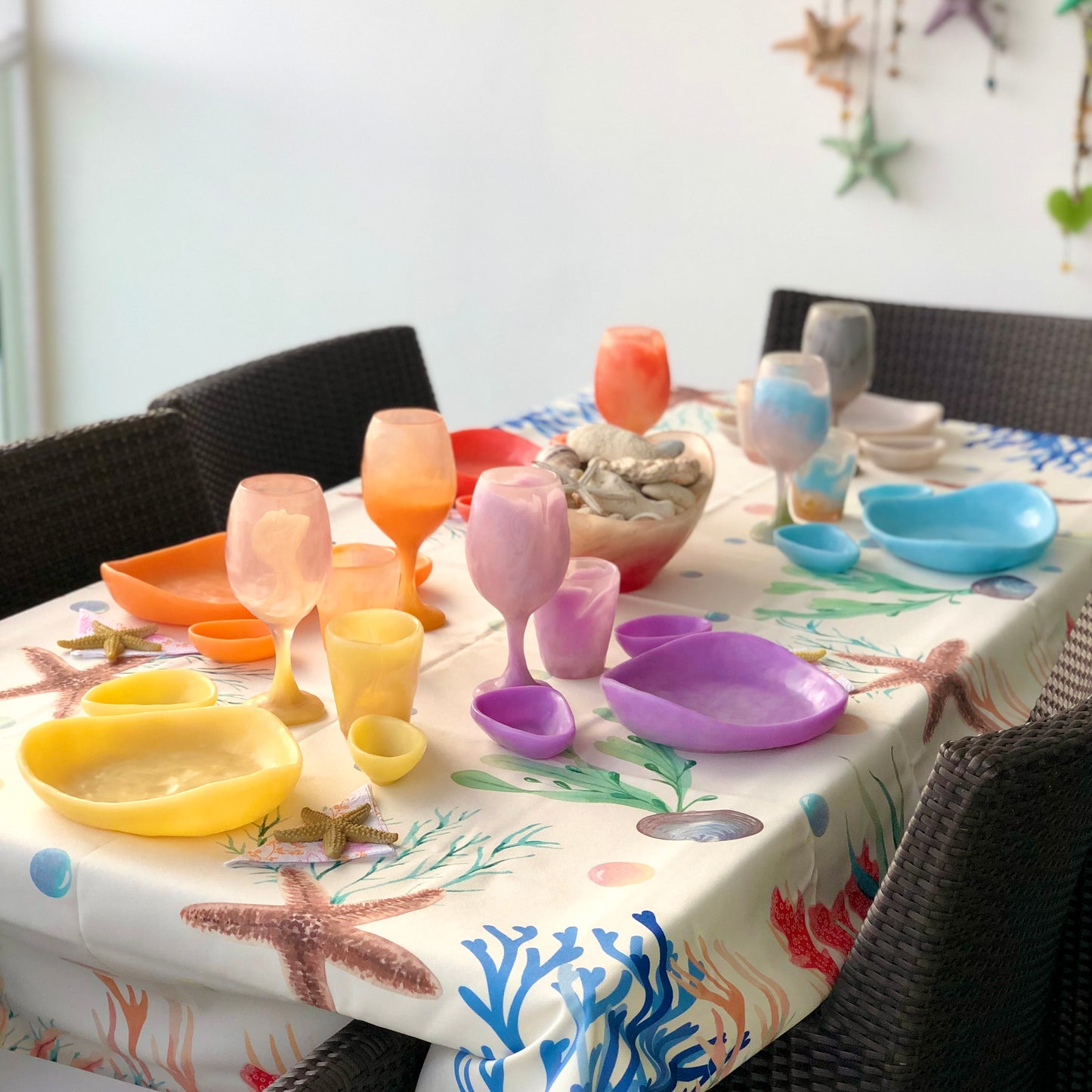 1 Puesto 🍽️ VAJILLA OCEAN & BEACH versión SUNSET x 6 Piezas en Resina Especial